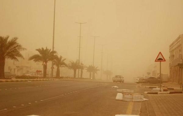 مدن سعودية تعلّق الدراسة بسبب موجة الغبار