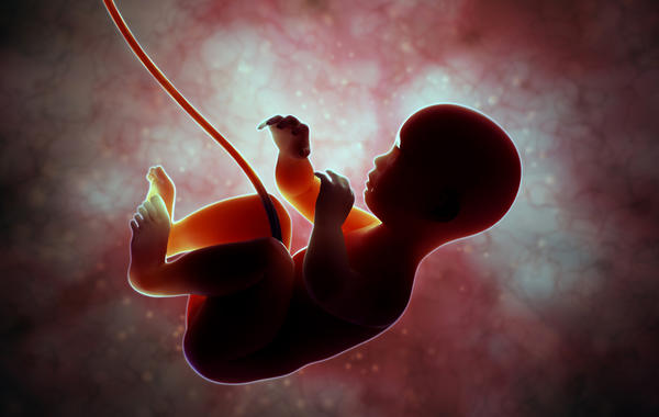 معتقدات خاطئة عن التفاف الحبل السري حول رقبة الجنين