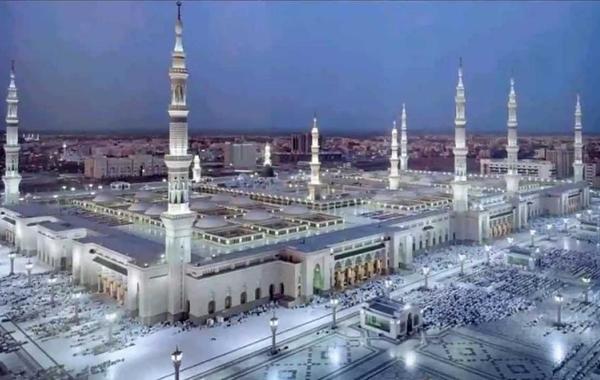 خدمات المسجد النبوي ترضي الزائرين بنسبة 91%