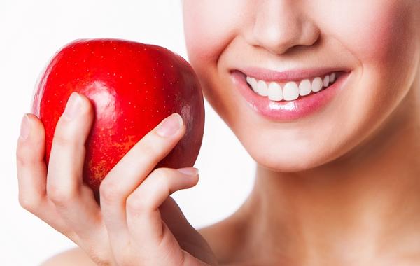 فوائد التفاح: ثمرة في اليوم تجعلك تستغنين عن الأدوية !