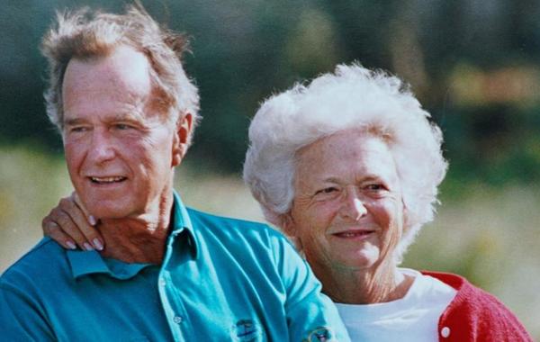 نقل جثمان بوش الأب إلى واشنطن ليبدأ الوداع الأخير