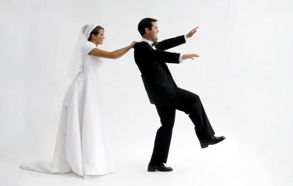 بحسب دراسة علمية.. مواقع التعارف هي المسؤولة عن «عدم زواج النساء»