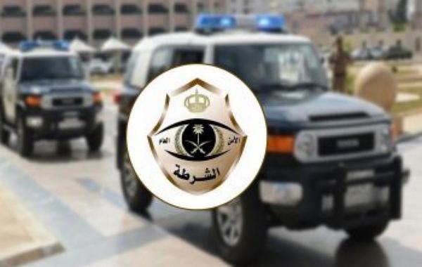 شرطة الرياض تطيح بسارقي سيارة تحت تهديد السلاح