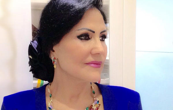 الشاعرة العراقية وفاء عبد الرزاق تظفر بجائزة الأوسكار