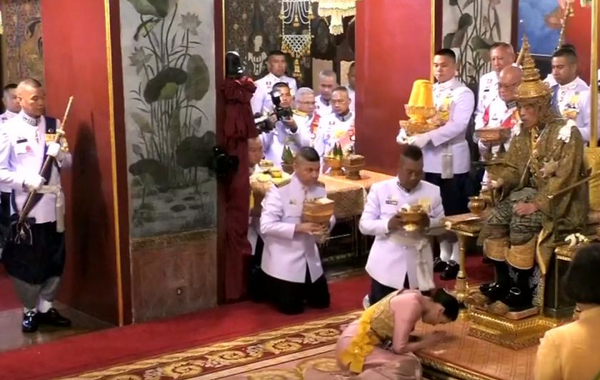 تايلاند: تتويج الملك ماها رسميًا في مراسم ضخمة