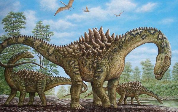 نزهة ريفية تقود إلى اكتشاف بيض ديناصور عمره 145 مليون عام