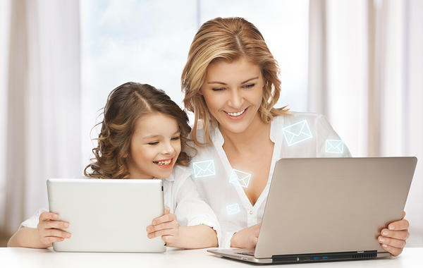 كيف تسمحين لطفلك بالتواصل على شبكات المواقع؟