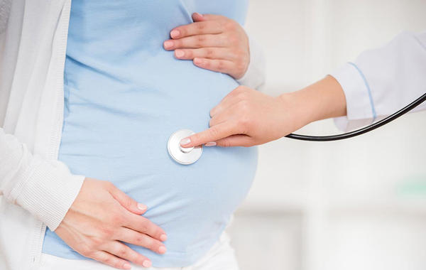  مشاكل الجلد الشائعة أثناء الحمل وطرق الوقاية منها