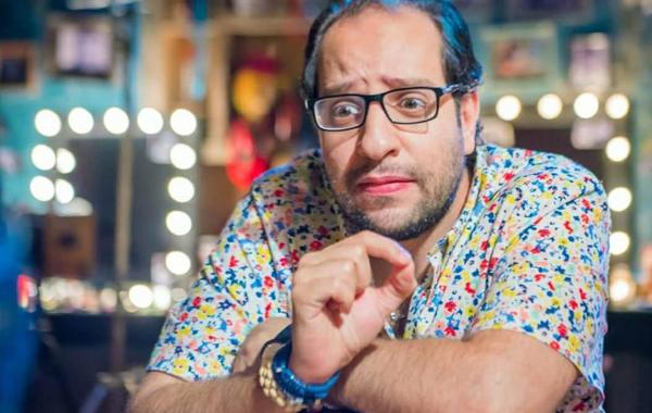 نجم الكوميديا أحمد أمين "ممنوع من الكلام" واحتمال خضوعه لجراحة في الحنجرة