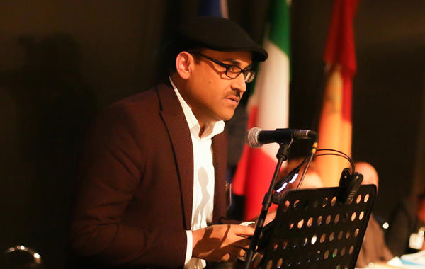 الشاعر علي الحازمي: الترجمة أوصلت قصائدي إلى ضفاف العالم