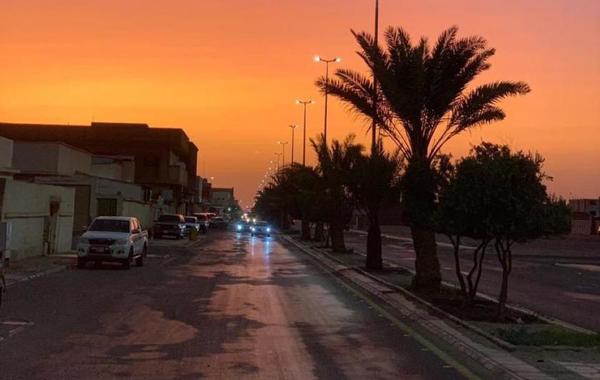 ظاهرة السماء القرمزية في سماء السعودية تثير الجدل