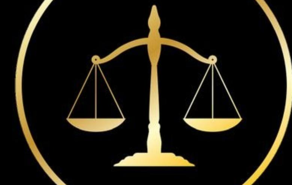 السعودية: فصل عشرات المحامين وتحويل 148 للنيابة العامة