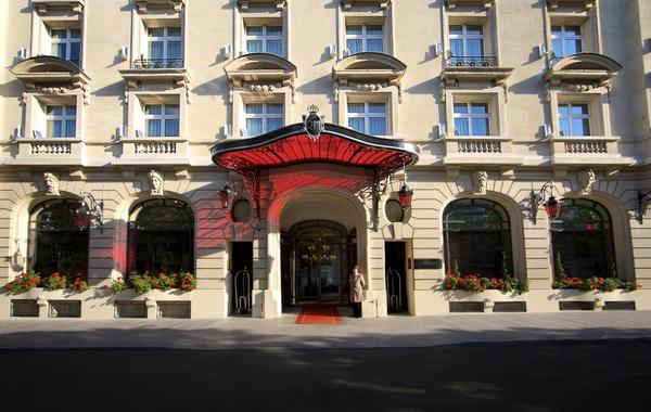 10 أسباب تجعل من فندق لو رويال مونسو الملاذ الباريسي الأروع على الإطلاق