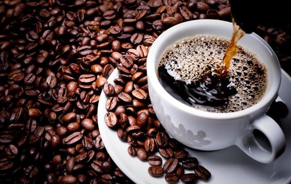 القهوة صباحاً تقي من سرطان الكبد