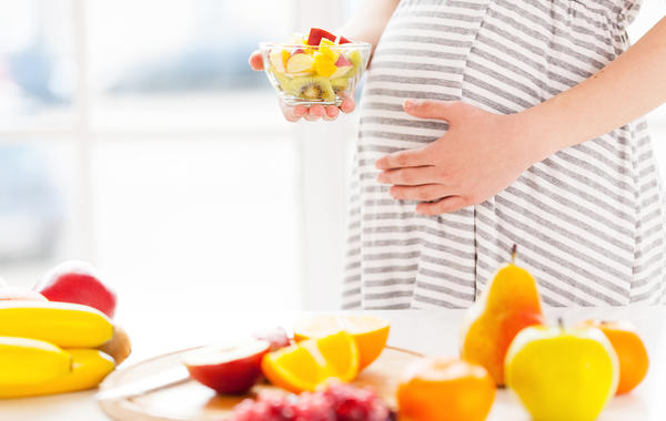 تأثير غذاء الأم على الجنين