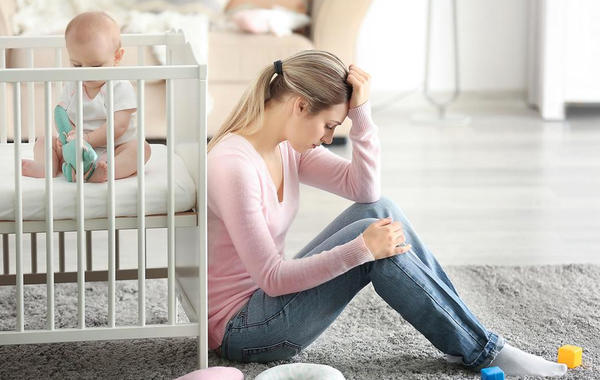 ما هو اكتئاب ما بعد الولادة