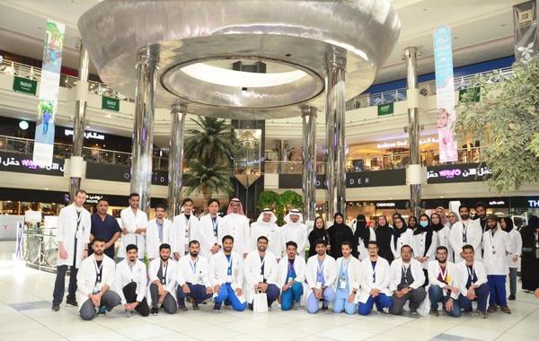 الكشف على 2500 زائر في حملة التوعية الخليجية بمرض السرطان بالخبر