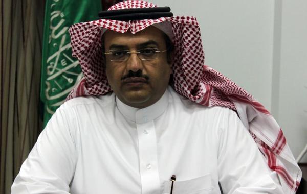 استشاري سعودي: تصرف خاطئ أثناء ارتداء الكمامة قد يسبب تفشي كورونا!