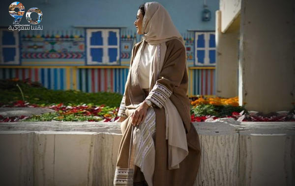 "لمتنا سعودية" ..مصممة أزياء تستوحي أعمالها من تراث 4 مناطق سعودية