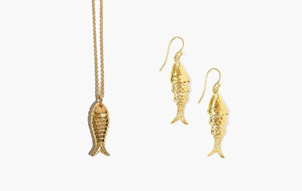 مجوهرات مميزة مستوحاة من أشكال الأسماك