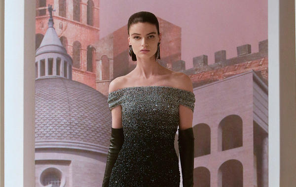 فستان خطوبة أوف شولدر من فندي Fendi 