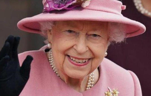 الملكة إليزابيث- الصورة من حساب The Royal Family على إنستغرام