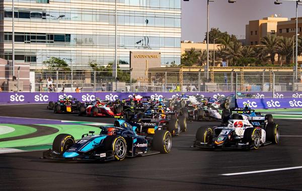 سباق جائزة السعودية الكبرى STC للفورمولا1 - الصورة من حساب وزارة الرياضة على تويتر