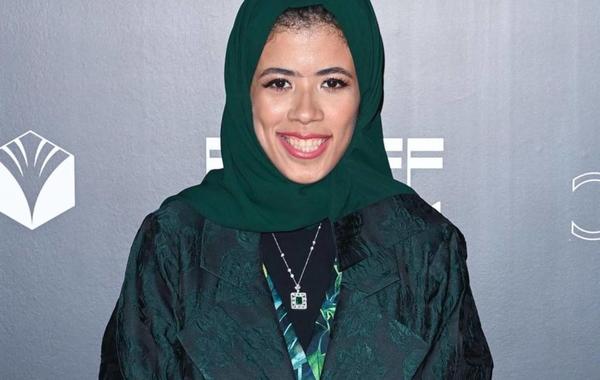 المخرجة السعودية جواهر العامري تمنح جائزة عن فيلمها هالة عزيز - الصورة من المسؤول الإعلامي لمجموعة mbc