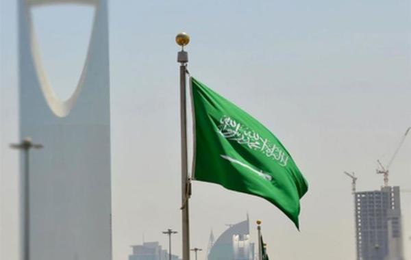 وزارة الدفاع السعودية تفتح باب التجنيد الموحد للجنسين