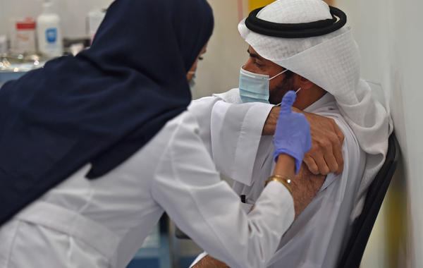 تسجيل أعلى مُعدل يومي للتطعيم بـ130 ألف جرعة لقاح كورونا في السعودية