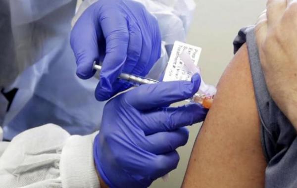 الصحة العالمية توضح علاقة أسترازينيكا بجلطات الدم ودول توقف اللقاح