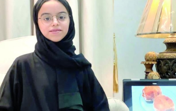 طالبة سعودية في المرحلة المتوسطة تبتكر علاجًا لمرض السرطان