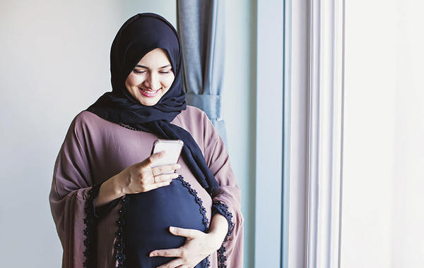 كيف تقضي الحامل صيام رمضان؟