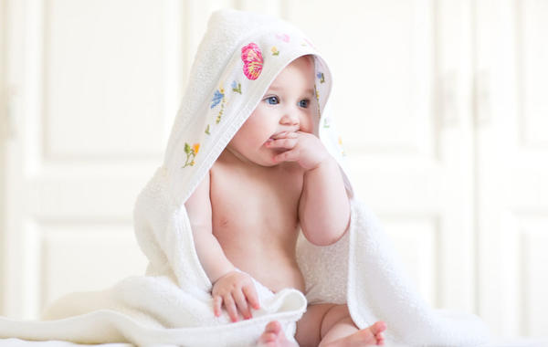 7 نصائح للعناية ببشرة الرضيع
