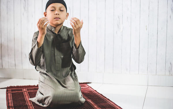 كيف نعلم الأطفال تكبيرات العيد؟