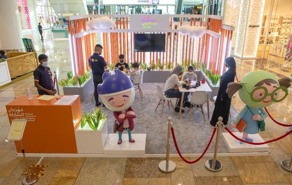 "الشارقة القرائي للطفل" يجمع الصغار لتصنيع الروبوتات في "دبي فيستيفال سيتي مول"