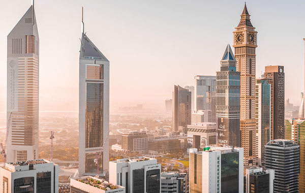 تخفيض إجراءات ممارسة الأعمال والاشتراطات الحكومية بنسبة 30% في دبي
