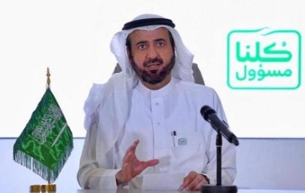 وزير الصحة السعودي يوجه نصيحة للمترددين في أخذ لقاح كورونا