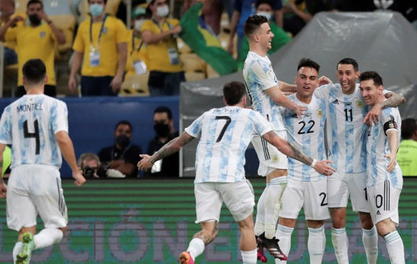 الأرجنتين تهزم البرازيل وتتوج بكأس كوبا أمريكا للمرة 15