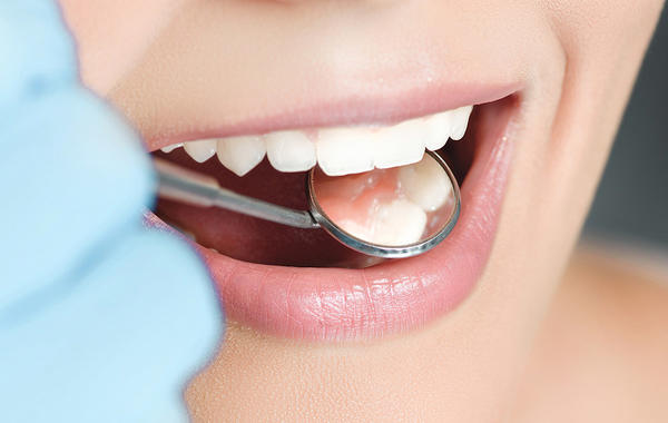 علامة في الأسنان ترصد مرض هشاشة العظام