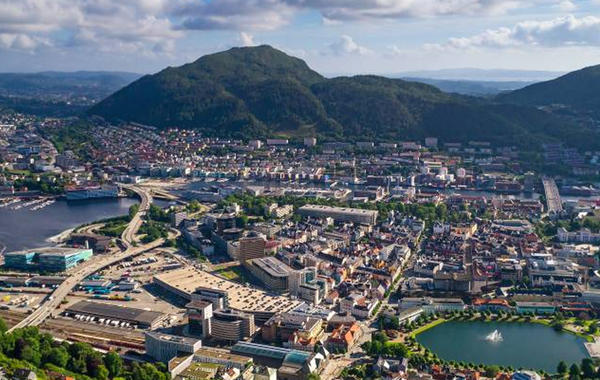 متعة السياحة في بيرغن ثاني أكبر مدينة في النرويج