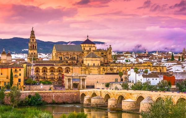 أجمل المعالم الإسلامية في اسبانيا