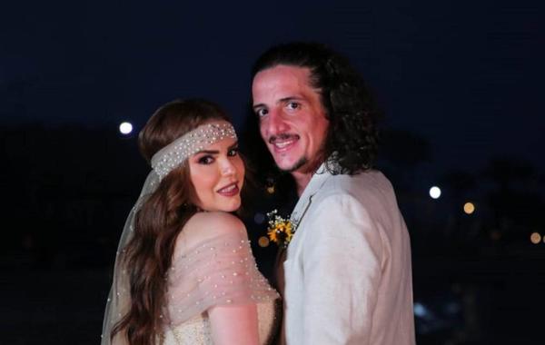 دنيا عبد العزيز من حفل زفافها - الصورة من حسابها على انستغرام