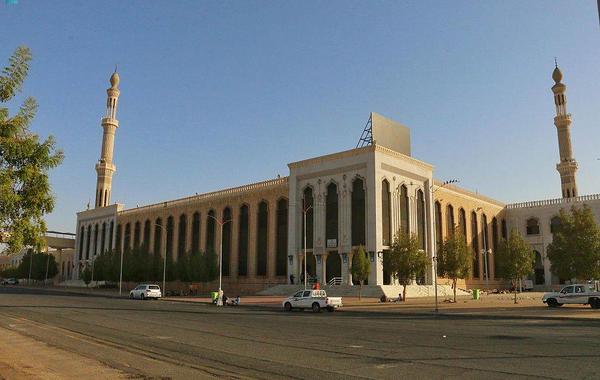 مسجد نمرة أشهر معالم عرفات - الصورة من واس