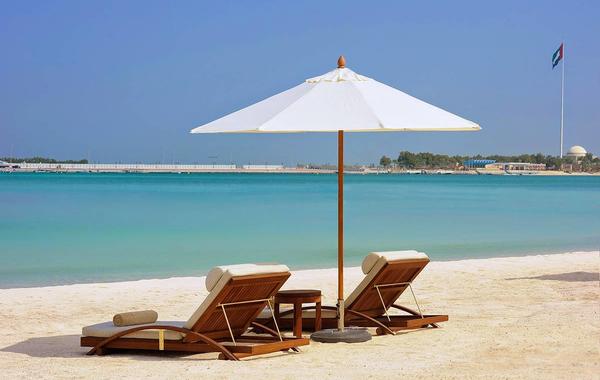 W Abu Dhabi Yas Island's Wet Deck