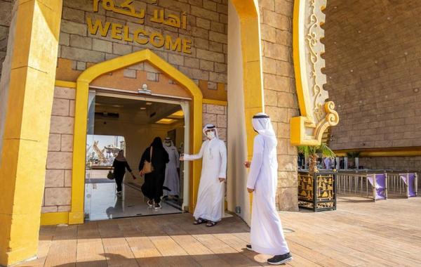  افتتاح "بوابة السعادة". الصورة من مكتب دبي الإعلامي