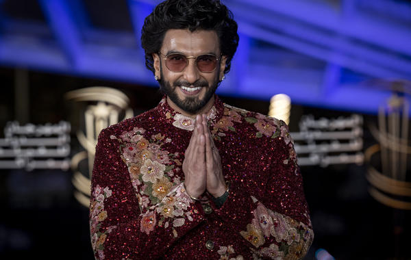 India's actor Ranveer Sinch poses on the red carpet upon his arrival for the opening ceremony of the 19th Marrakech International Film Festival in Marrakech on November 11, 2022. FADEL SENNA / AFP