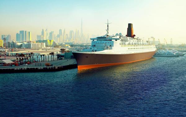  السفن السياحية التي رست في ميناء راشد قد شهدت زيادة بنسبة 100%. الصورة من "وام"