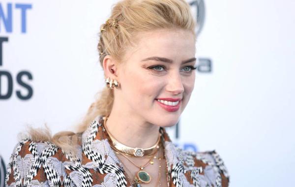 SANTA MONICA, CALIFORNIA - FEBRUARY 08: Amber Heard attends the 2020 Film Independent Spirit Awards on February 08, 2020 in Santa Monica, California. Phillip Faraone/Getty Images/AFP Phillip Faraone / GETTY IMAGES NORTH AMERICA / Getty Images via AFP