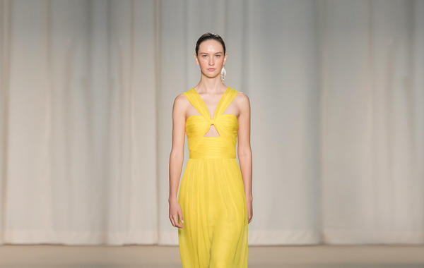 فستان باللون الأصفر من آدم ليبيس Adam Lippes